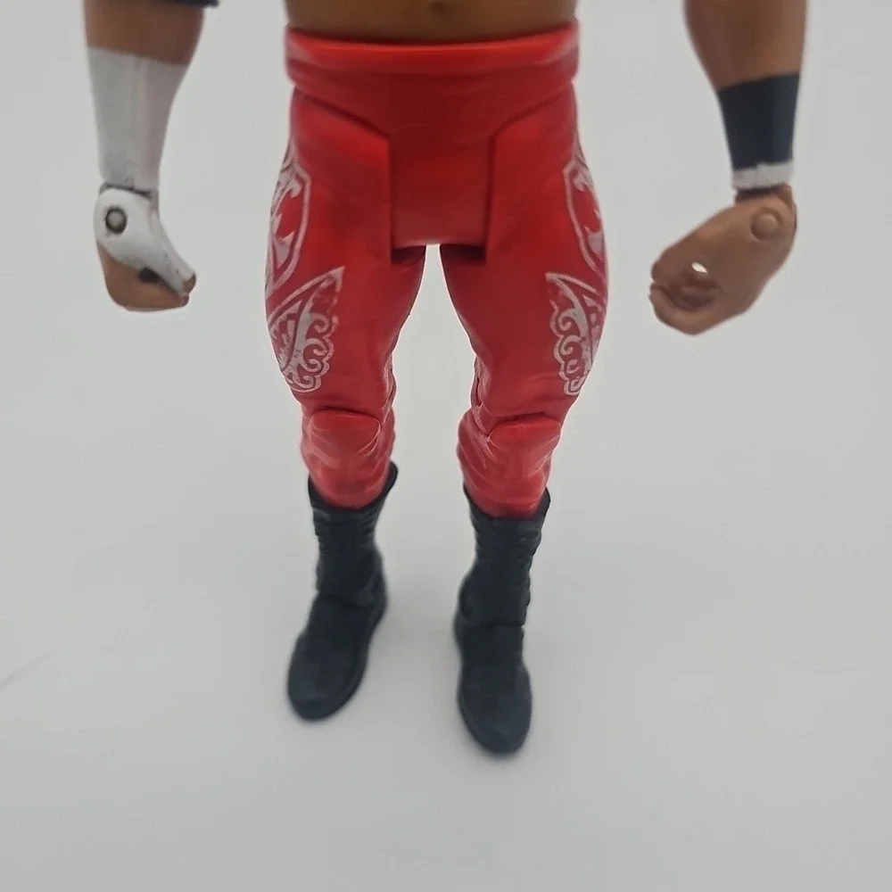 2011 Mattel WWE Jimmy & Jey Uso Family Fury Basic Battle Pack Series 11 Figures